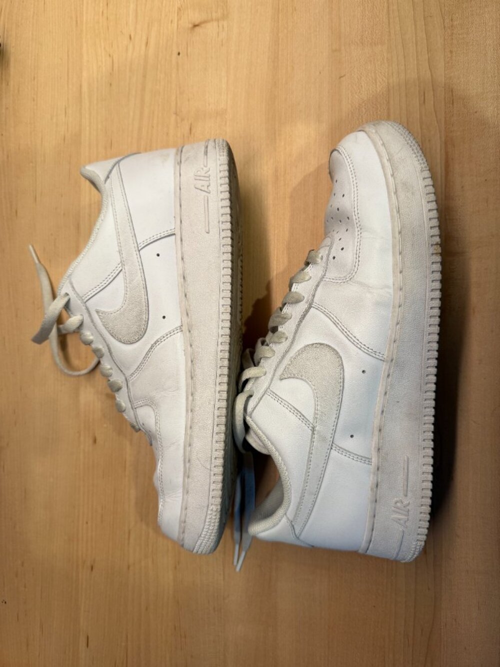 Nike Air Force 1 '07 Triple White Leather Sneakers Size 11